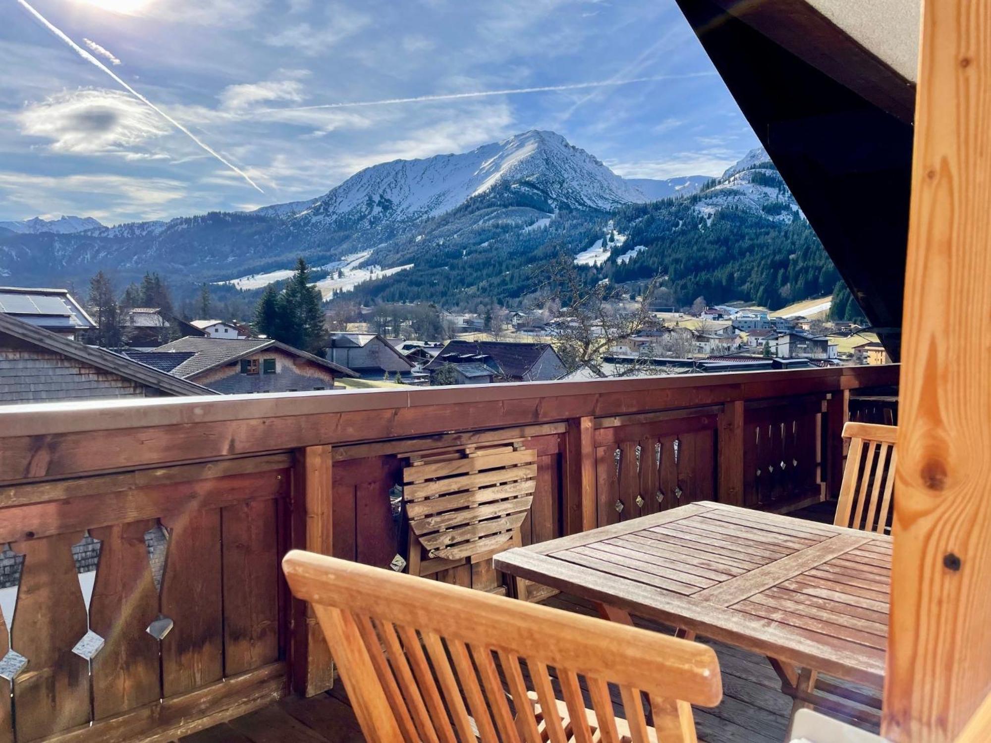 Gaestehaus Holl Schattwald Buitenkant foto