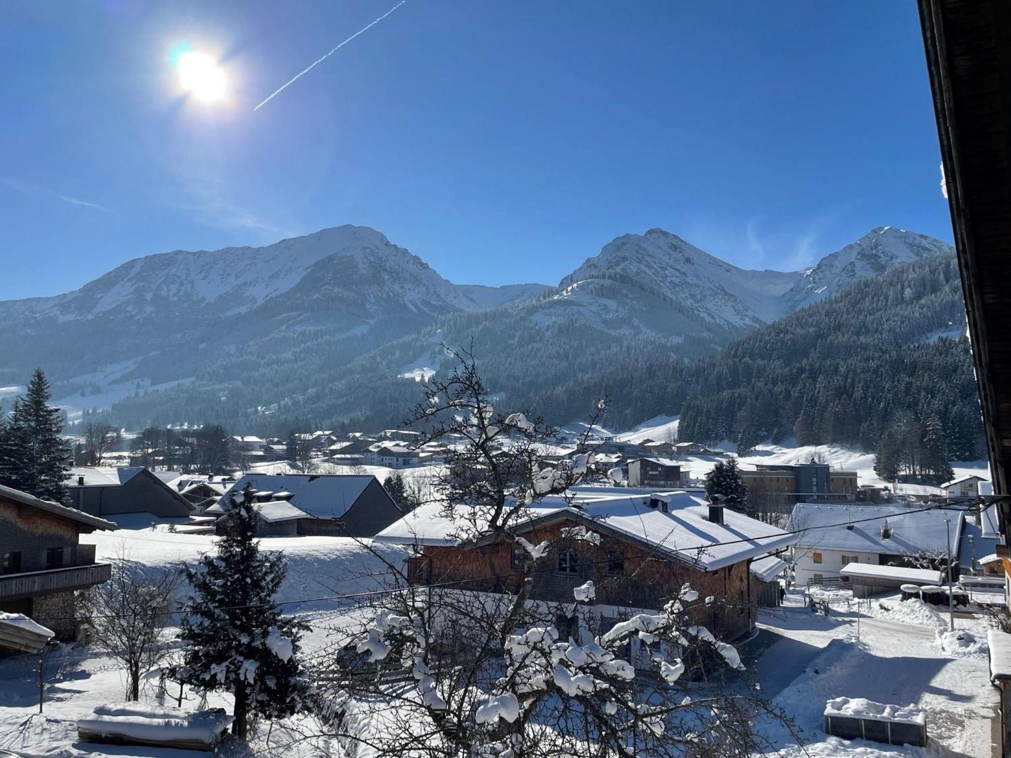 Gaestehaus Holl Schattwald Buitenkant foto