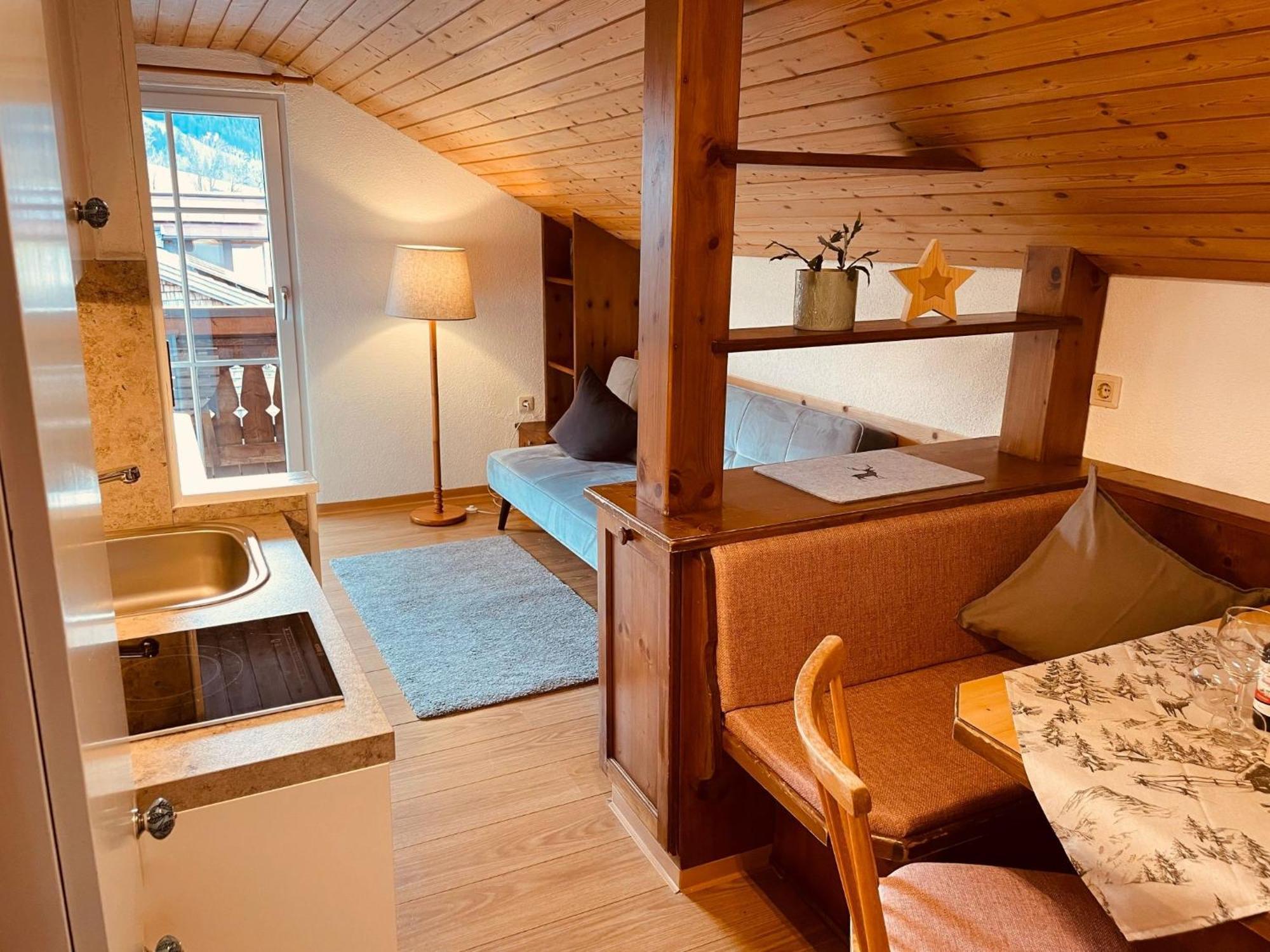 Gaestehaus Holl Schattwald Buitenkant foto